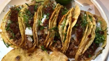 Taco de suadero recien preparado